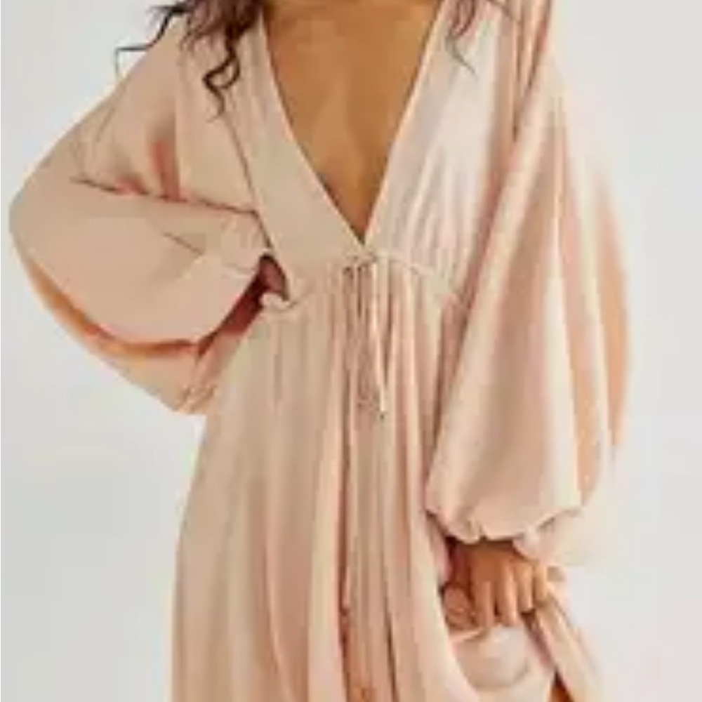 Free People Pink Pleated Dress - mini
Medium